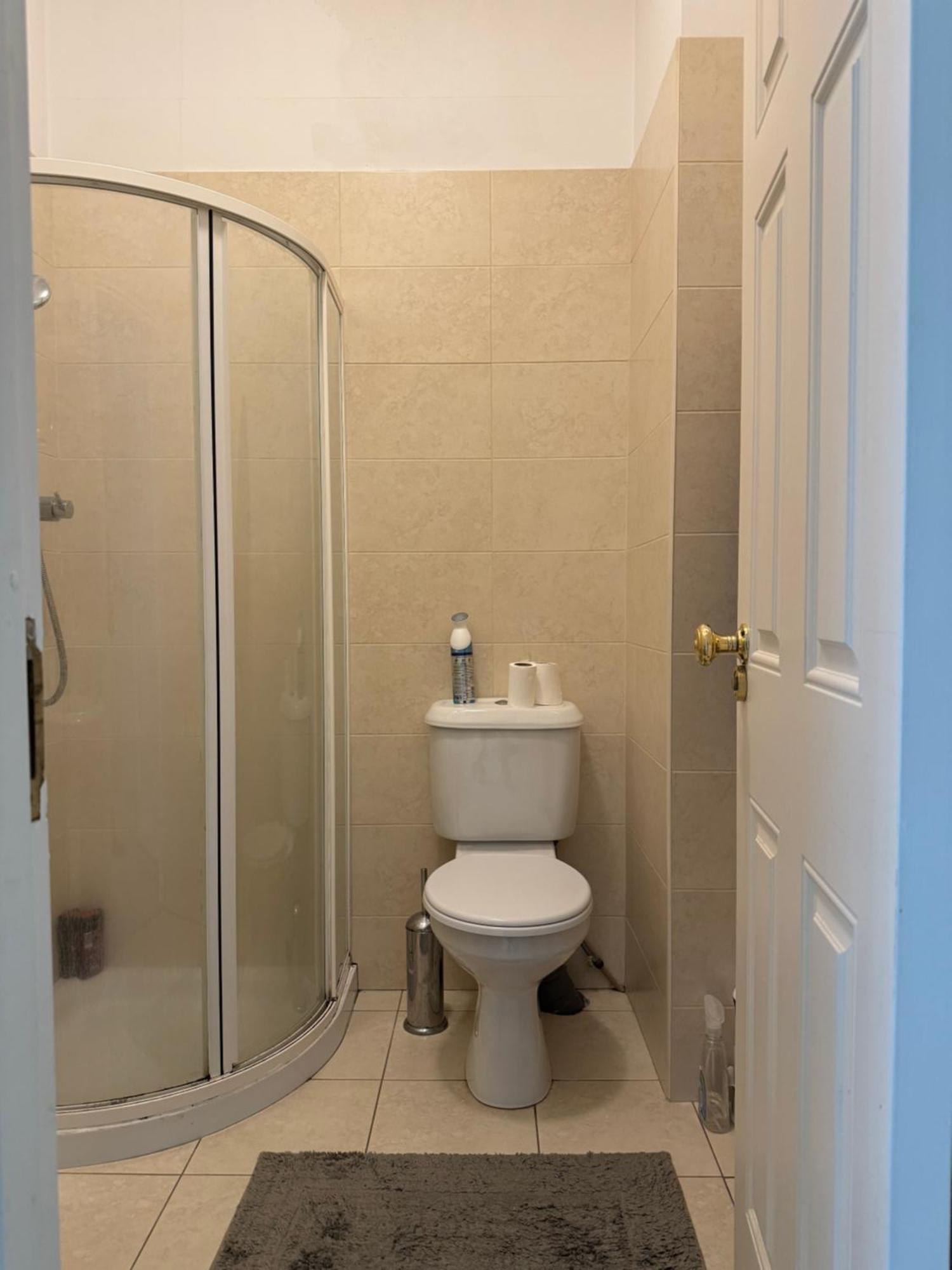 Room With Private Bathroom Near The Center Κορκ Εξωτερικό φωτογραφία