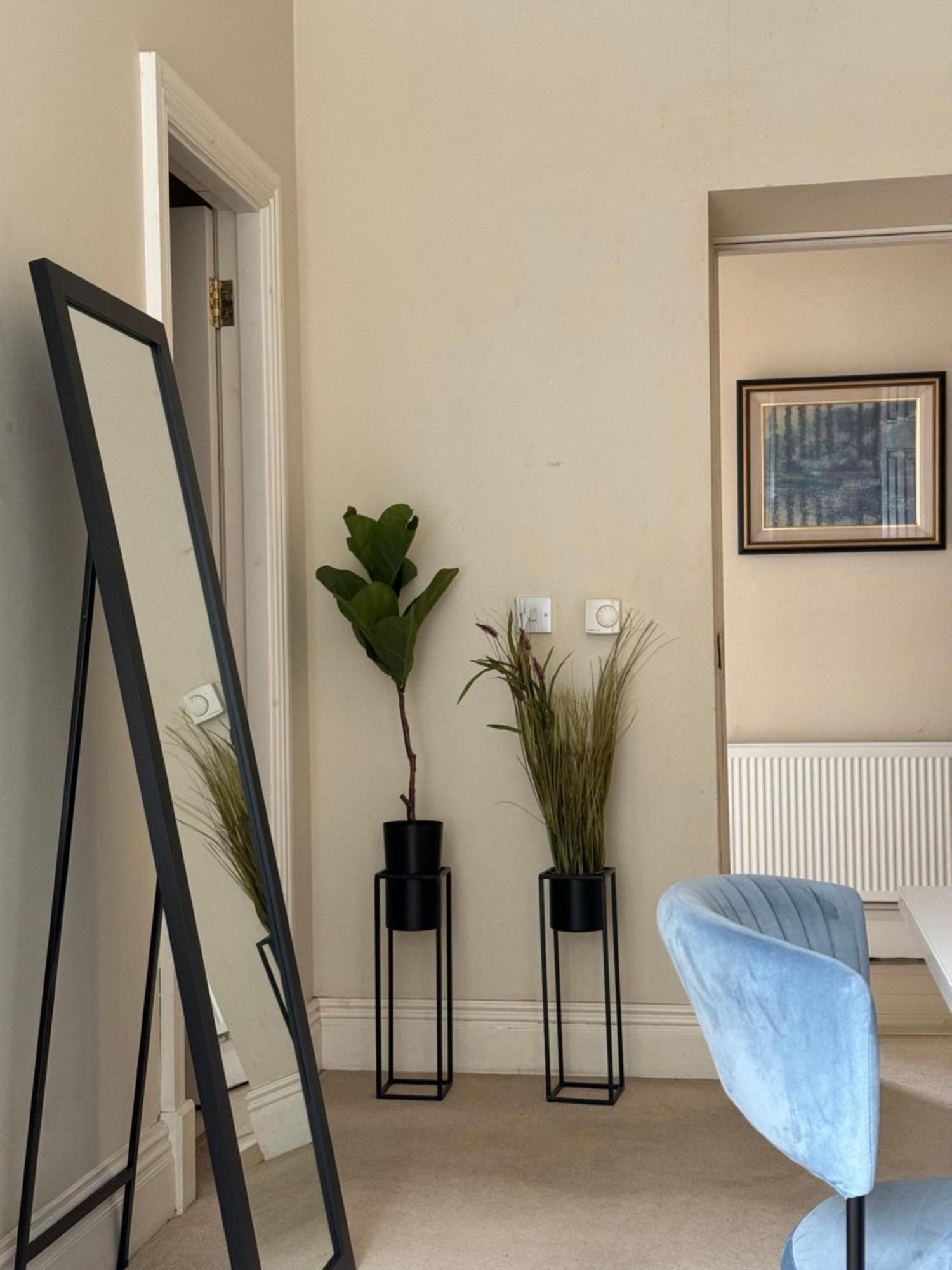 Room With Private Bathroom Near The Center Κορκ Εξωτερικό φωτογραφία